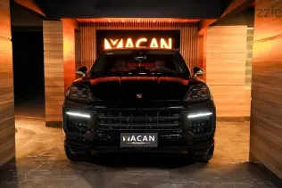 Porsche Cayenne 2024 Black Used for Sale