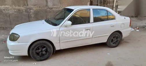 Hyundai Verna 2012 White Used for Sale - 5