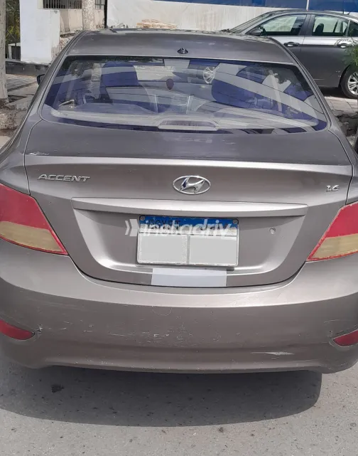Hyundai Accent RB 2015 White Used for Sale - 1