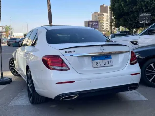 مرسيدس E 200 2020 أبيض مستعملة للبيع