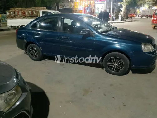 شيفروليه أوبترا 2008 أبيض مستعملة للبيع - 4