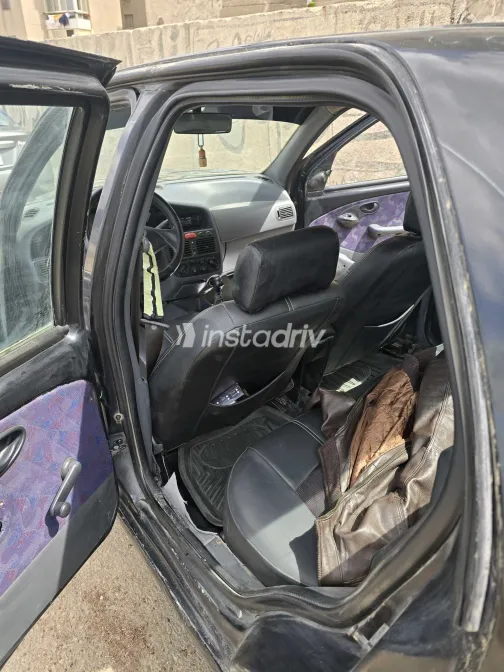 فيات سينا 2001 أبيض مستعملة للبيع - 1