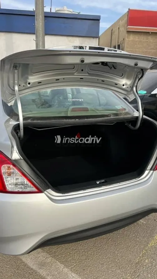 نيسان صنى 2026 فضي جديدة للبيع - 8