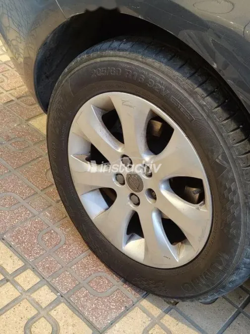 اوبل أسترا 2015 أسود مستعملة للبيع - 3