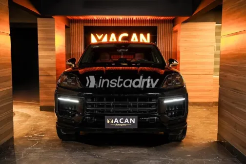 Porsche Cayenne S 2024 Black Used for Sale - 1