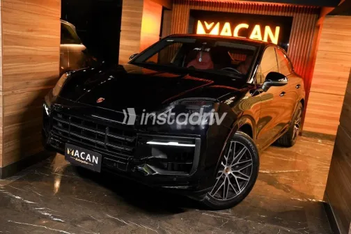 Porsche Cayenne S 2024 Black Used for Sale - 2