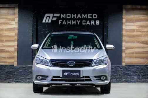 Byd F3 2025 Gray Used for Sale - 1