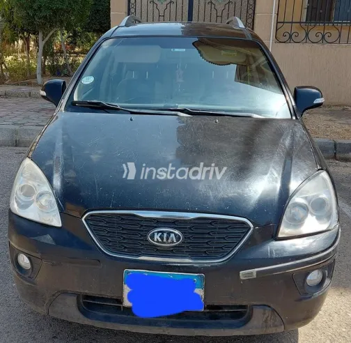 كيا كارينز 2012 أسود مستعملة للبيع - 5