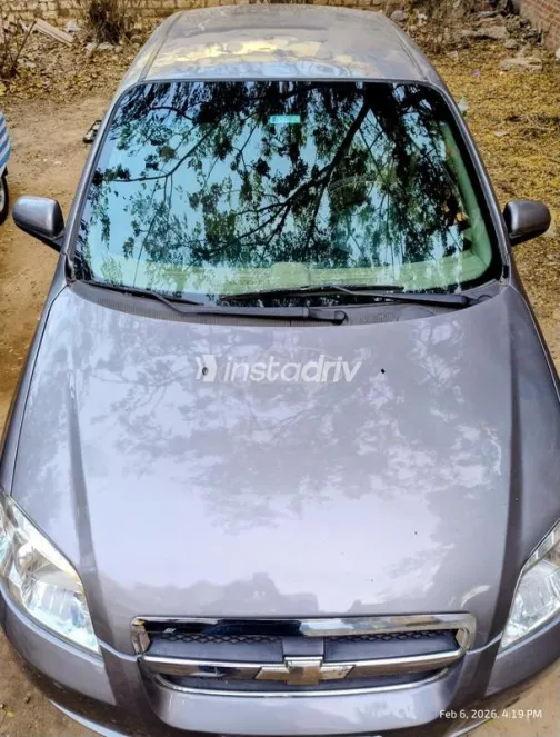 شيفروليه افيو 2012 رمادي مستعملة للبيع - 3