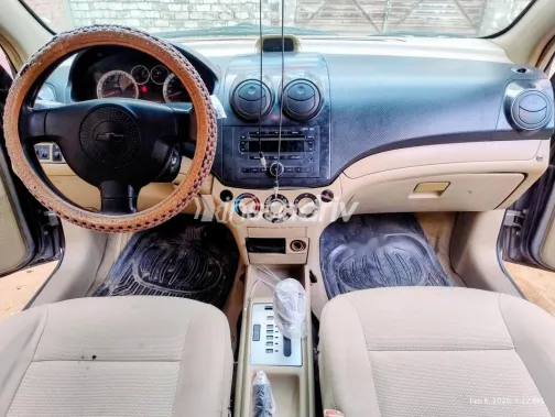 شيفروليه افيو 2012 رمادي مستعملة للبيع - 7