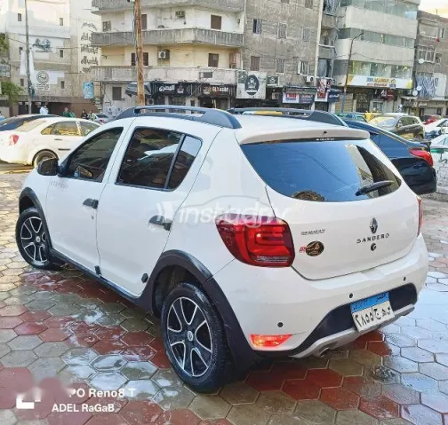 رينو سانديرو  ( ستيب  واى ) 2017 أبيض مستعملة للبيع - 8