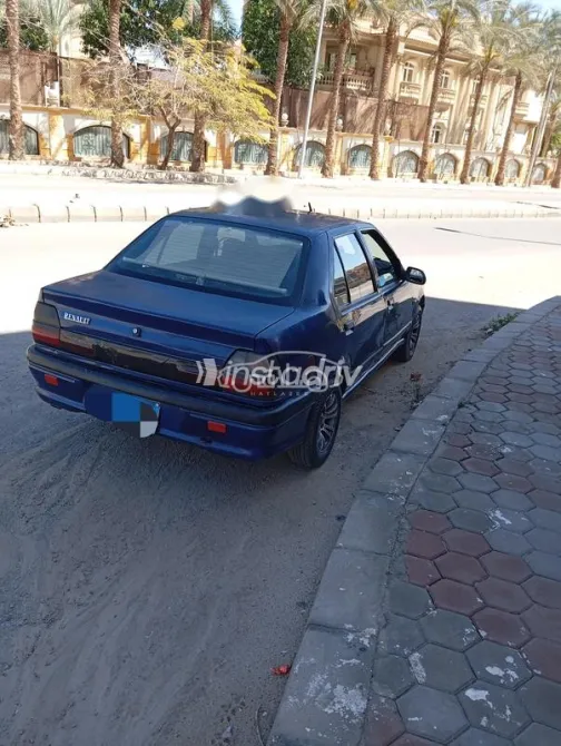 رينو 19 1999 أزرق مستعملة للبيع - 2