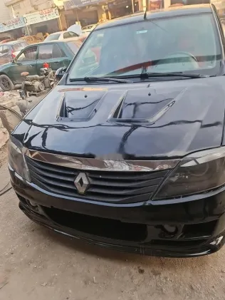 رينو لوجان 2010 أسود مستعملة للبيع