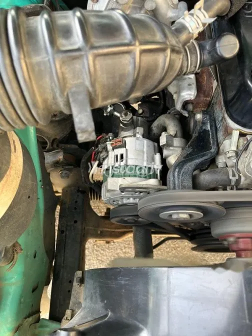 Chevrolet T-Series 2013 Green Used for Sale - 2