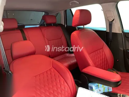 سكودا رابيد 2015 فضي مستعملة للبيع - 8