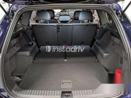 فولكس فاغن تيجون 2026 أزرق غامق جديدة للبيع - 4