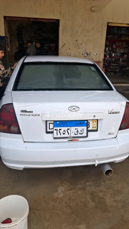 هيونداي فيرنا 2019 أبيض مستعملة للبيع - 4