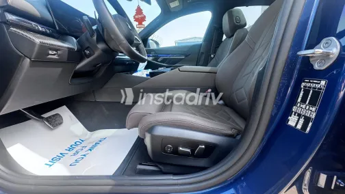 بي ام دبليو 520 2025 أبيض مستعملة للبيع - 5