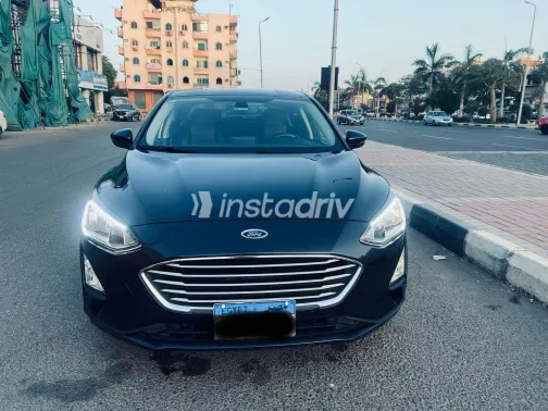 فورد فوكس 2021 أبيض مستعملة للبيع - 2