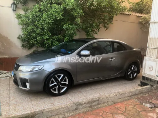 Kia Cerato 2010 White Used for Sale - 3