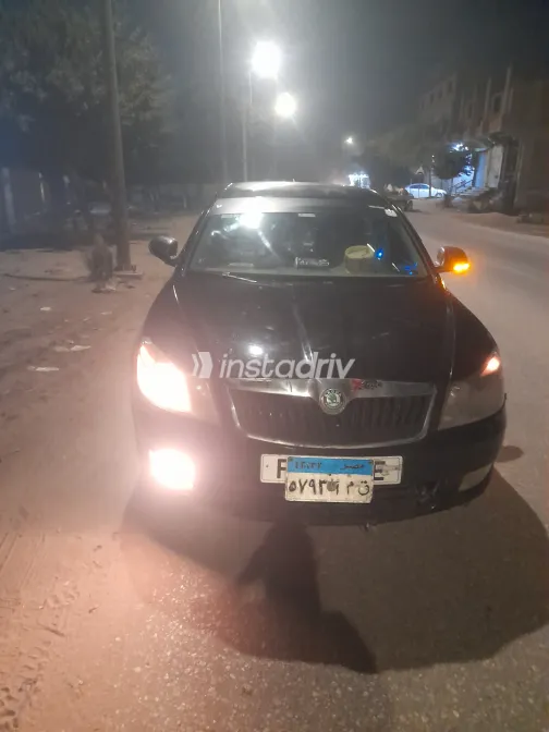 سكودا فانتازيا 2010 أبيض مستعملة للبيع - 2