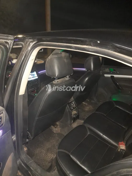 سكودا فانتازيا 2010 أبيض مستعملة للبيع - 3