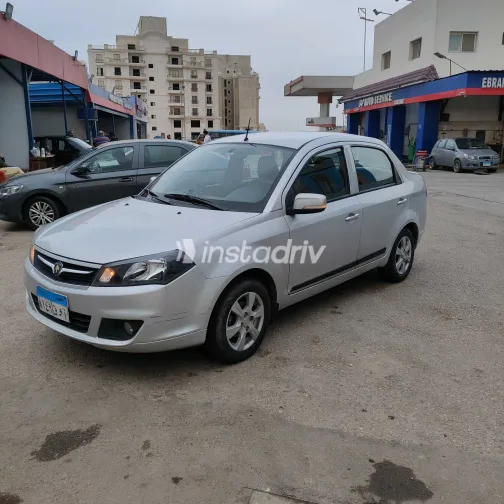 بروتون ساجا 2020 أبيض مستعملة للبيع - 7