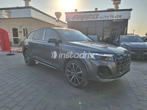 Audi Q7 2025 White Used for Sale - 1