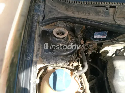 سيات توليدو 2001 أبيض مستعملة للبيع - 8