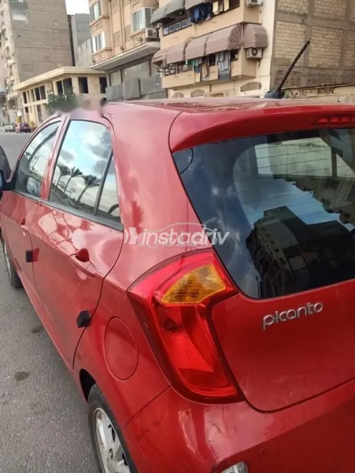 كيا بيكانتو 2015 أحمر مستعملة للبيع - 4