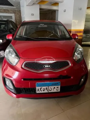 كيا بيكانتو 2015 أحمر مستعملة للبيع