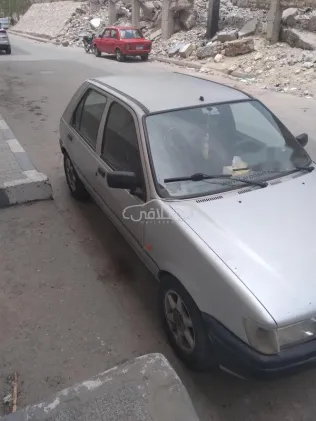 فورد فيستا 1996 فضي مستعملة للبيع