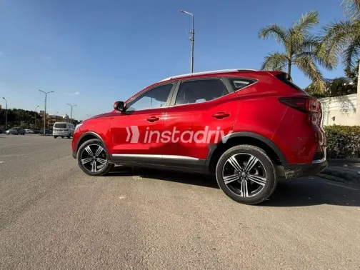 MG ZS 2022 Red Used for Sale - 3