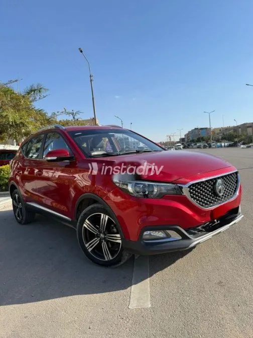 MG ZS 2022 Red Used for Sale - 7