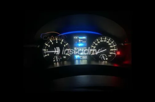 سوزوكى سياز 2023 أبيض مستعملة للبيع - 10