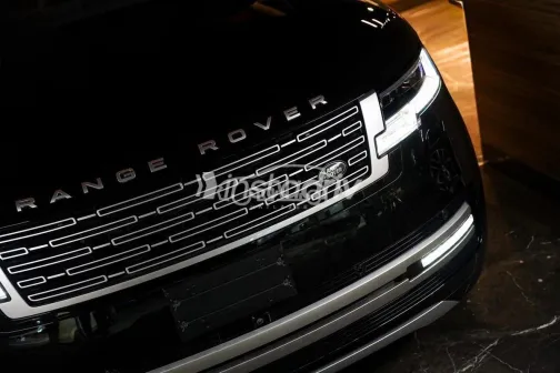 لاند روفر رنج روفر فوج 2024 أسود مستعملة للبيع - 3