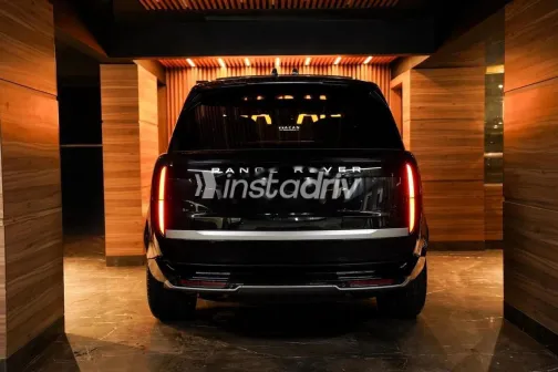 لاند روفر رنج روفر فوج 2024 أسود مستعملة للبيع - 6