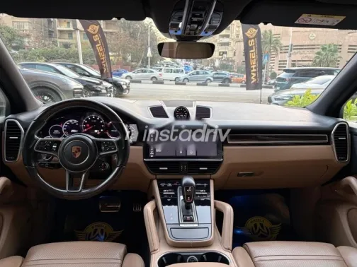 بورش كايين اس 2019 أسود مستعملة للبيع - 4