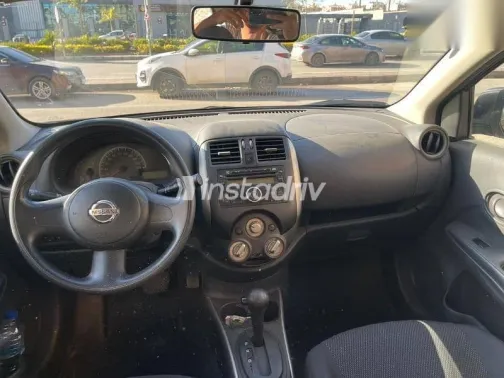 نيسان صنى 2014 بيج مستعملة للبيع - 2