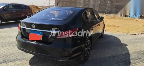 ام جى 6 2021 أسود مستعملة للبيع - 2