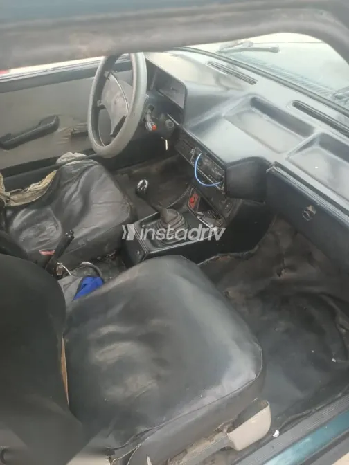 فيات شاهين 2001 أخضر مستعملة للبيع - 1