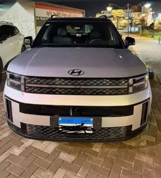 Hyundai Santa Fe 2025 Silver Used for Sale