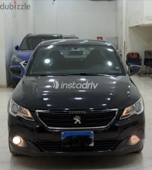 بيجو 301 2019 أسود مستعملة للبيع - 1
