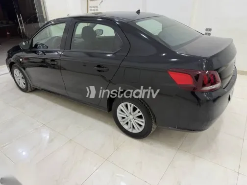 بيجو 301 2019 أسود مستعملة للبيع - 6