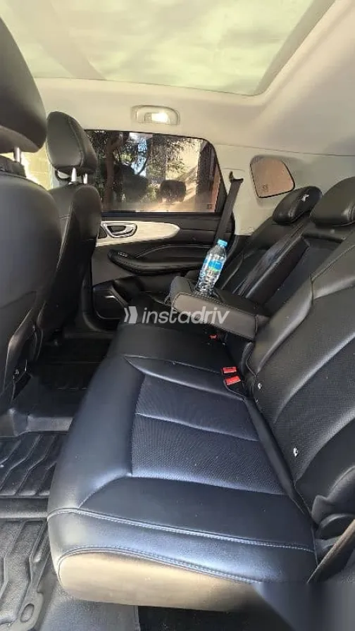 MG Rx5 2025 White Used for Sale - 7