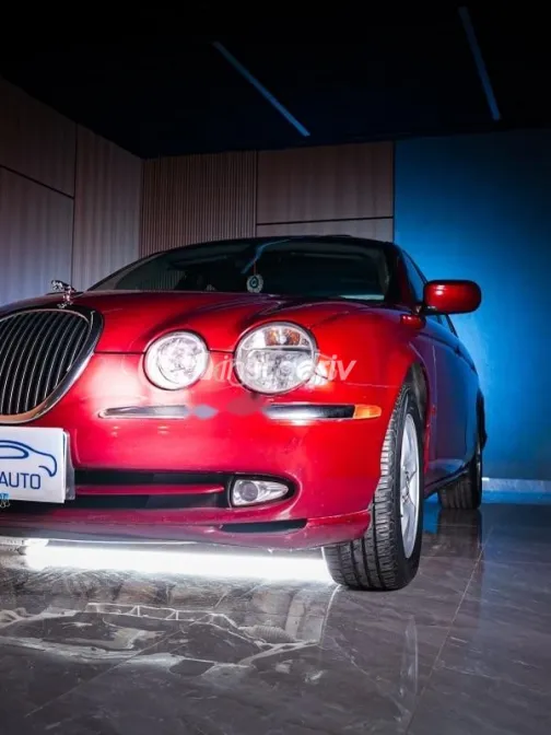 جاكوار س تيب 2001 أحمر غامق مستعملة للبيع - 2