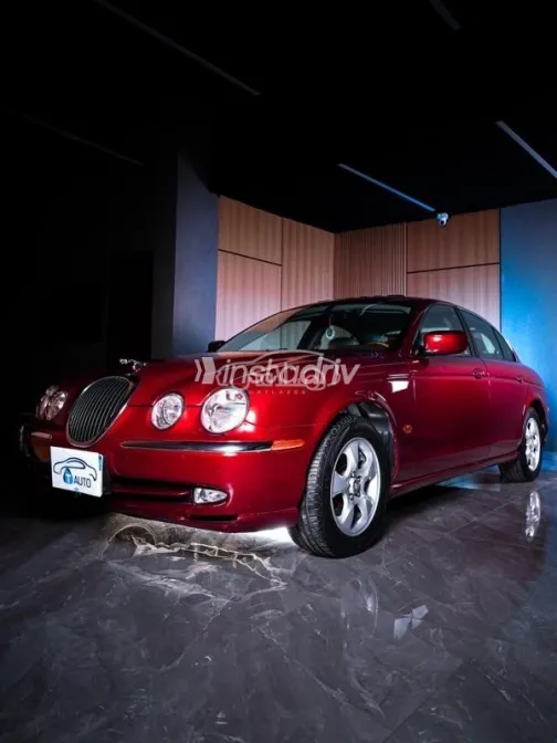 جاكوار س تيب 2001 أحمر غامق مستعملة للبيع - 7
