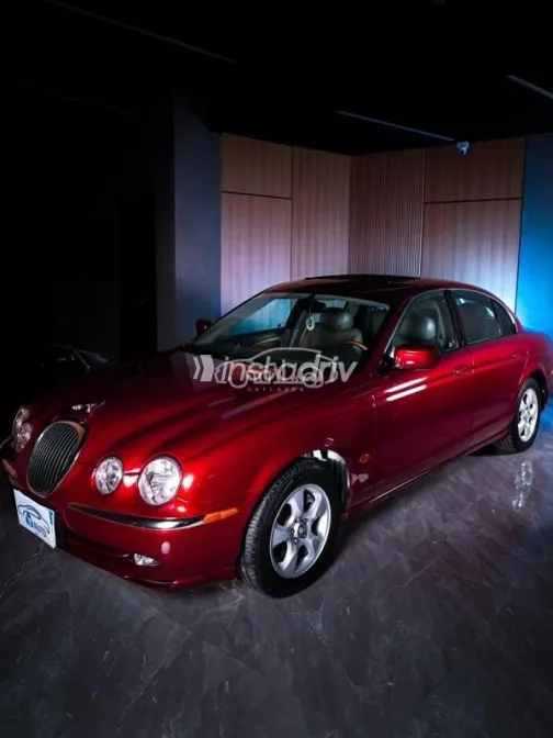 جاكوار س تيب 2001 أحمر غامق مستعملة للبيع - 9