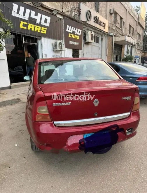 Renault Logan 2010 Red Used for Sale - 5