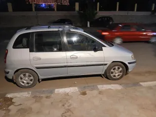 هيونداي ماتريكس 2006 رمادي مستعملة للبيع